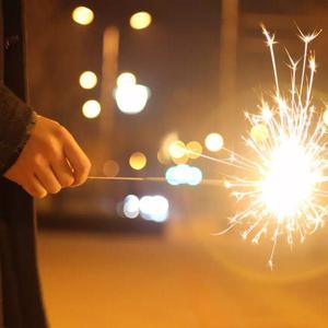 美女被人草人视频在线看
